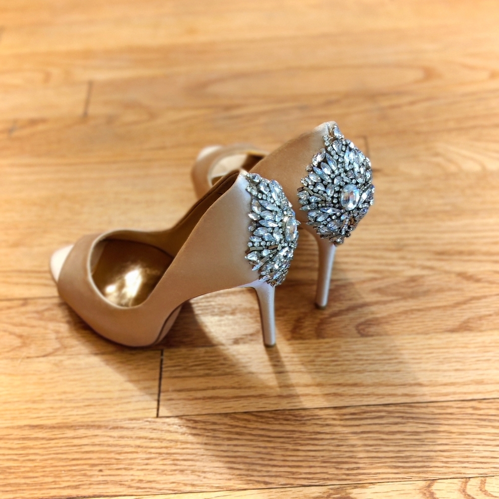 Badgley Mischka Kiara platform heels, sz 8